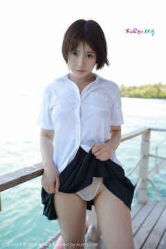 [MFStar] Vol.057 短发清新萌妹Evelyn艾莉诱惑湿身制服糖水写真 50P